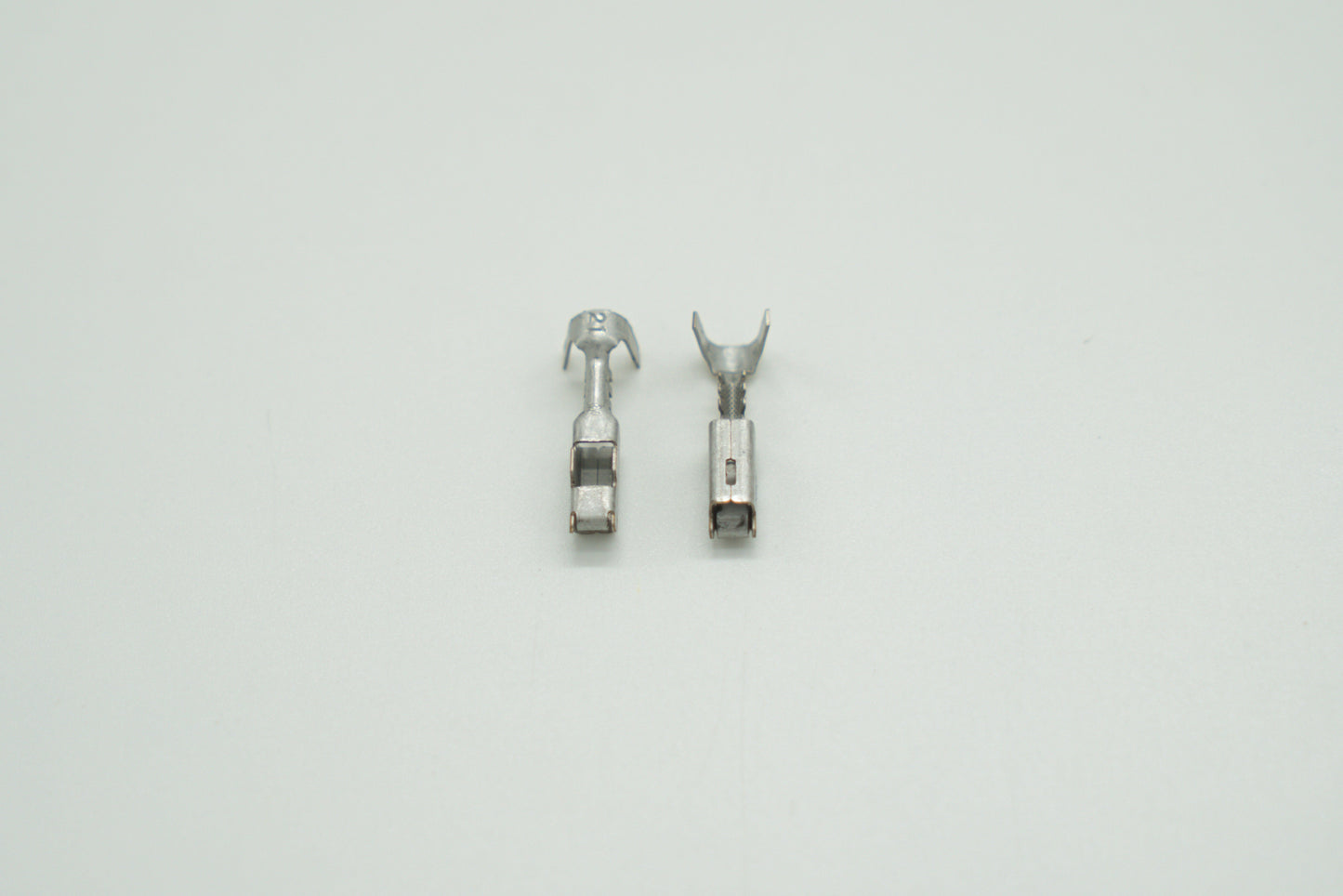 Bussmann Metri-Pack 280 Series 14-16 GA Female Loose Tangless Terminal 12129409
