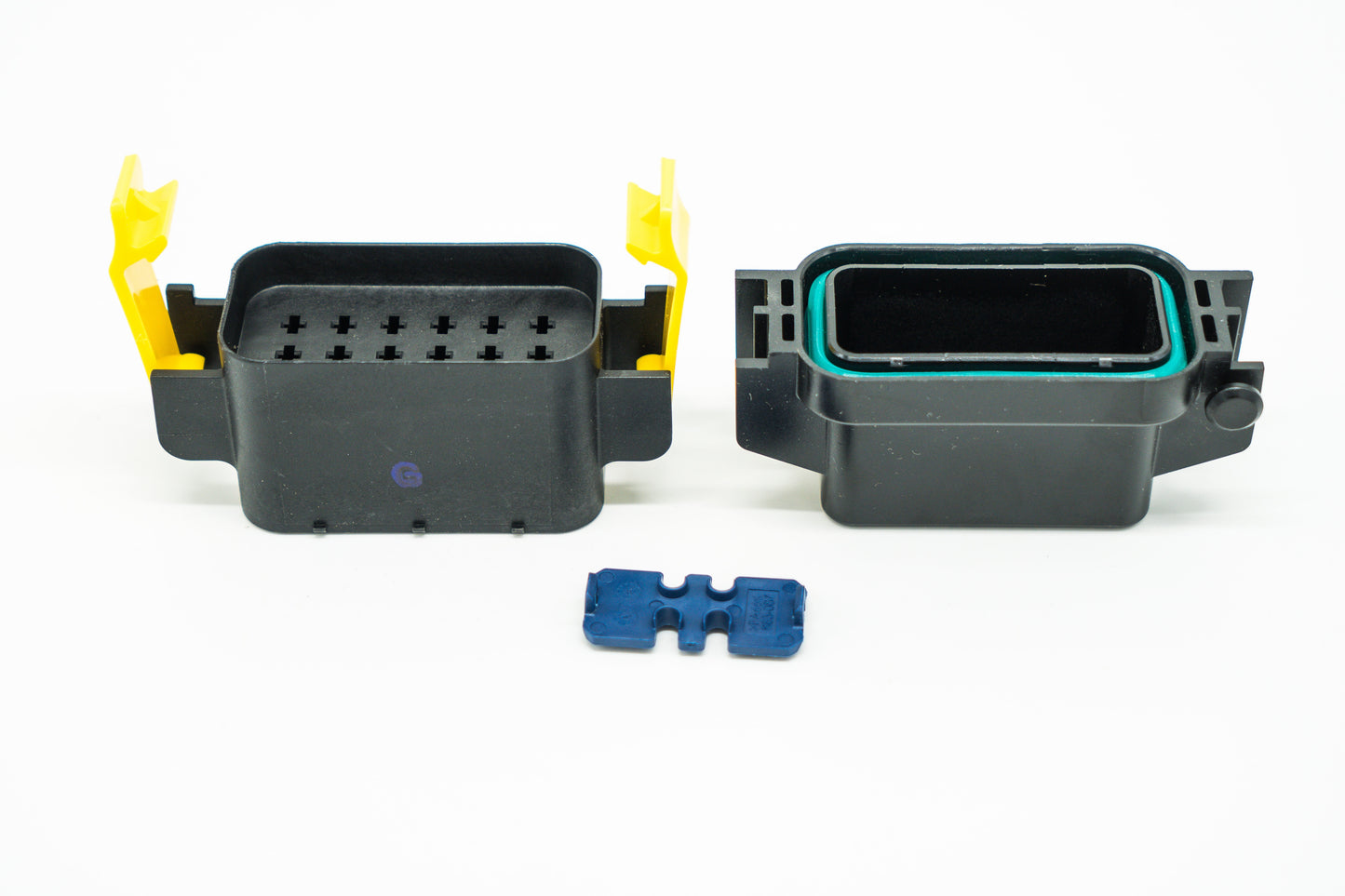 Littlefuse HWB12 Sealed PDM Power Distribution Module PDM33004ZXM 12 Position Fuse Relay Box