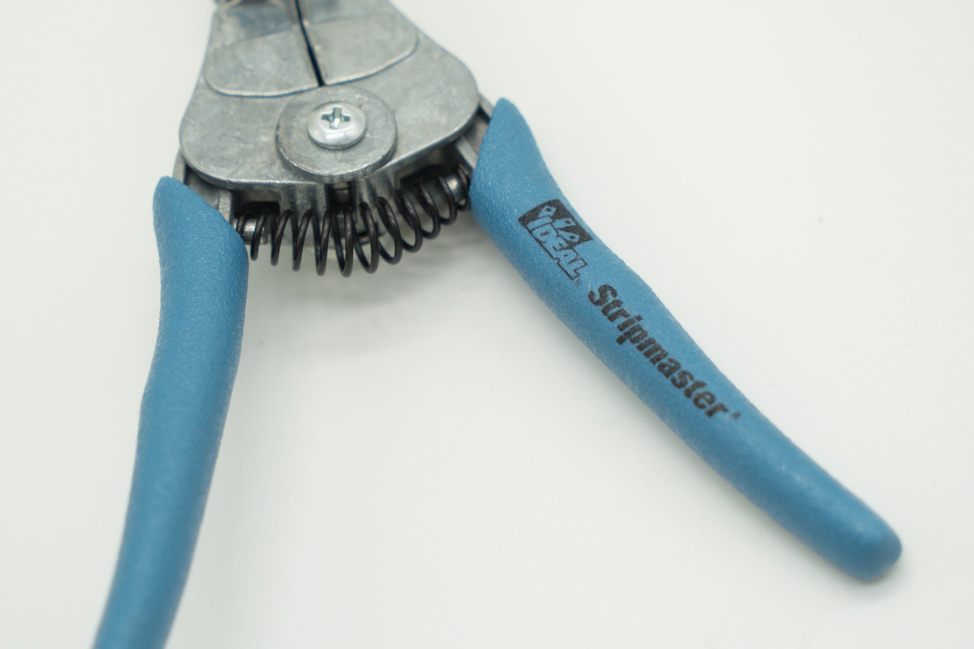 Ideal Stripmaster Wire Stripper 16-26 AWG IDE45-671