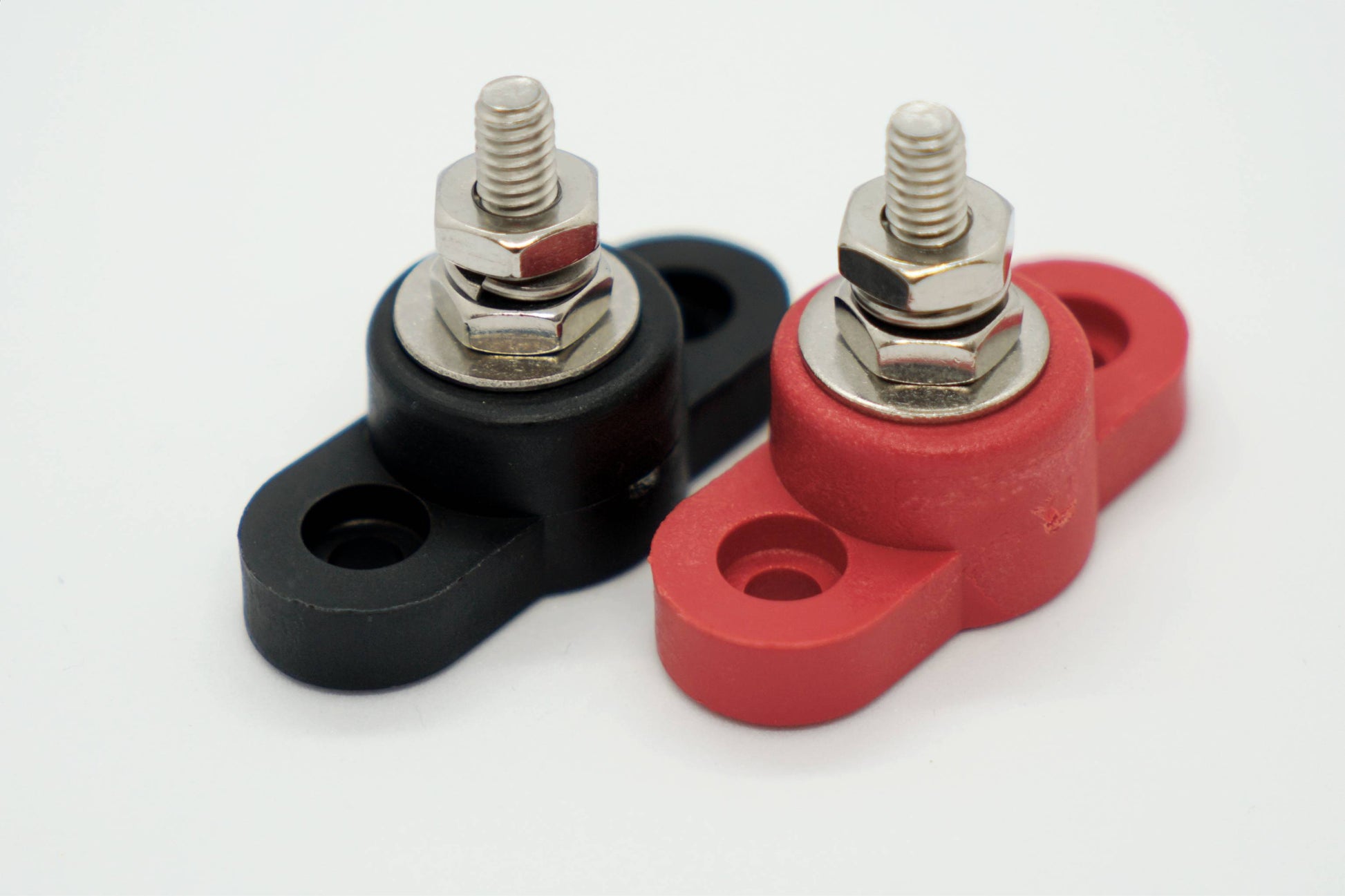 1/4" Power Distribution (Junction) Stud Red and Black