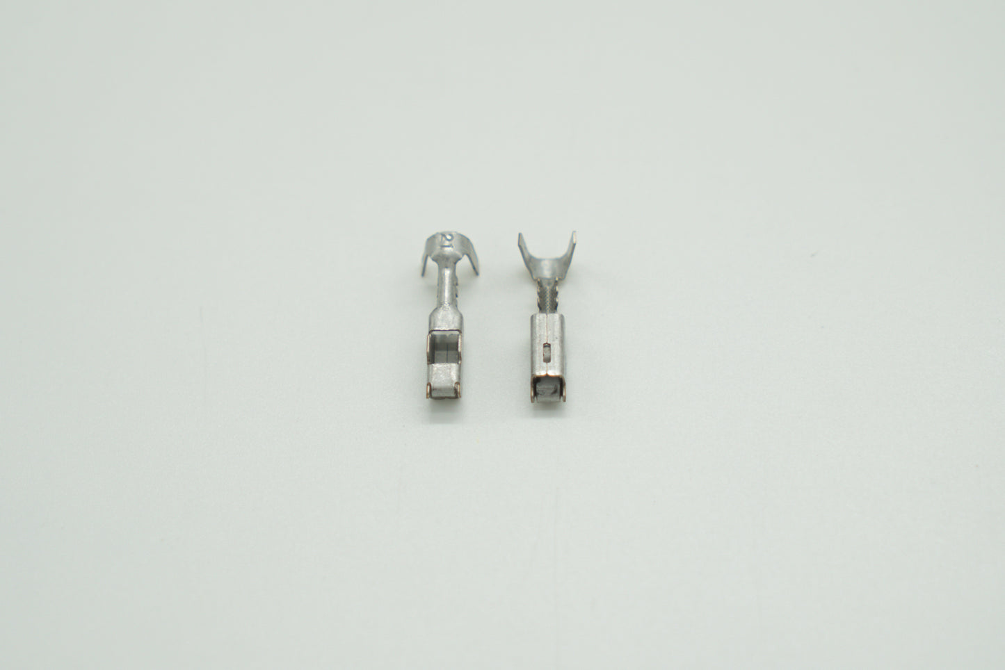 Bussmann Metri-Pack 280 Series 20-22 GA Female Loose Tangless Terminal 12110846  