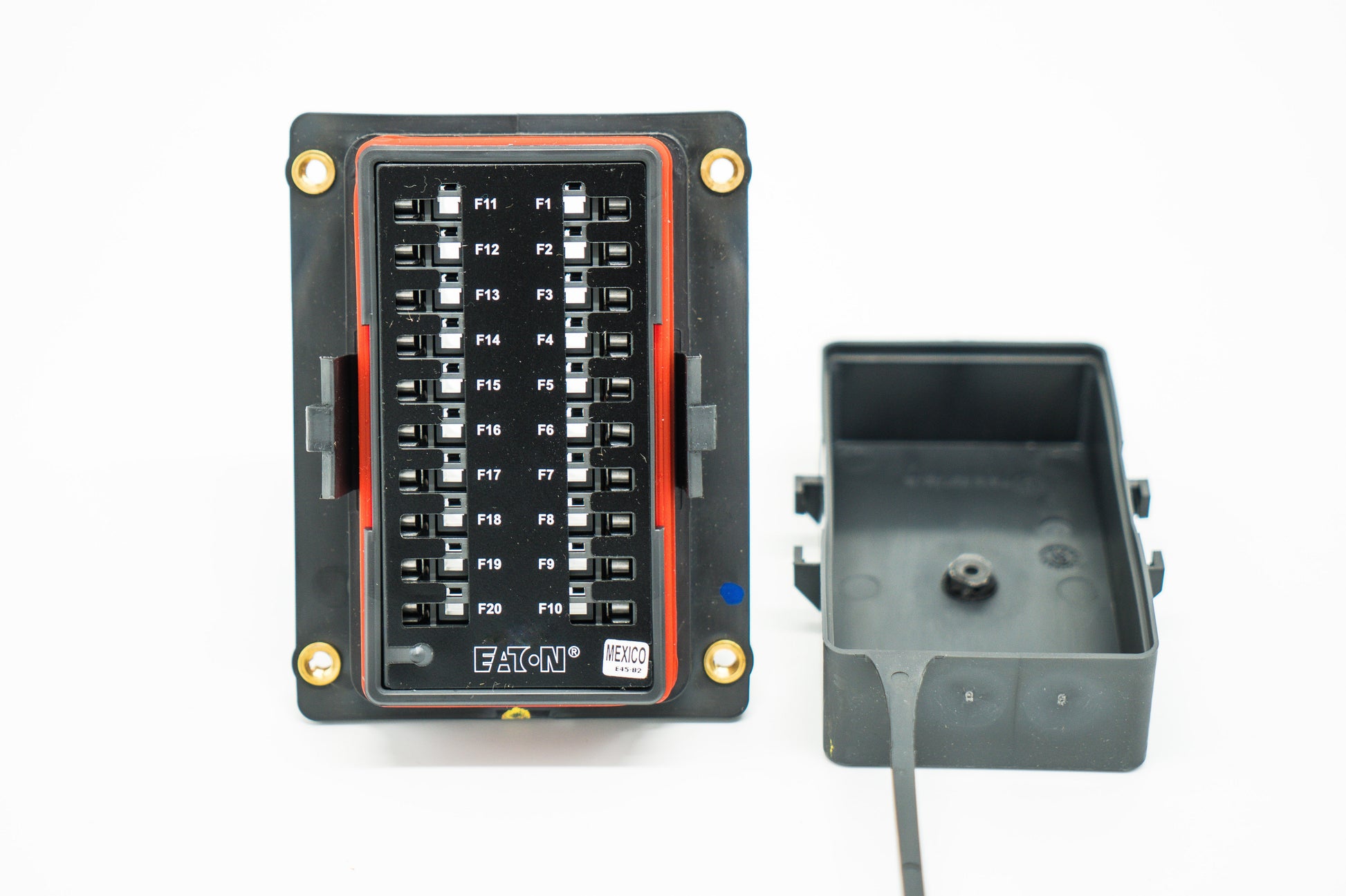 Eaton Bussmann Fuse Box (IP66 Rated) – NRT Automotive